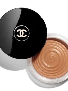 New! CHANEL Healthy Glow Bronzing Cream!